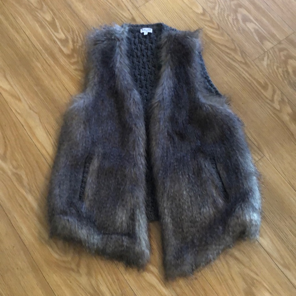 Splendid Girls (14) Faux Fur Vest